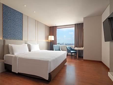 Premier King Room