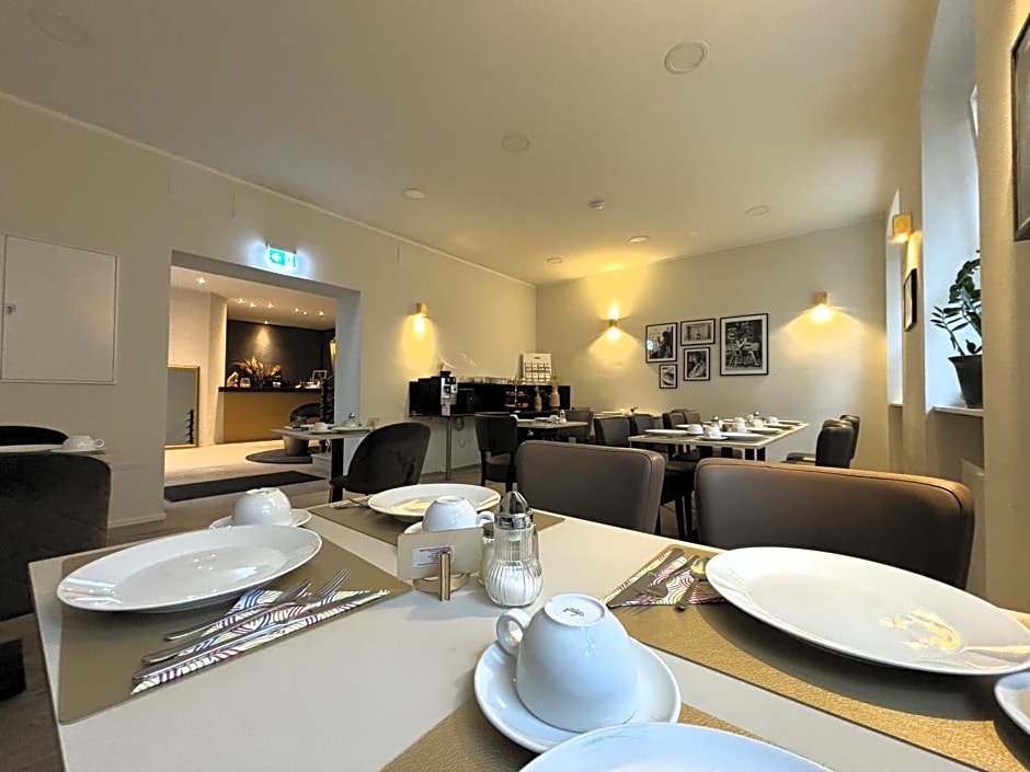 Boutique Hotel Q8 By Simplex