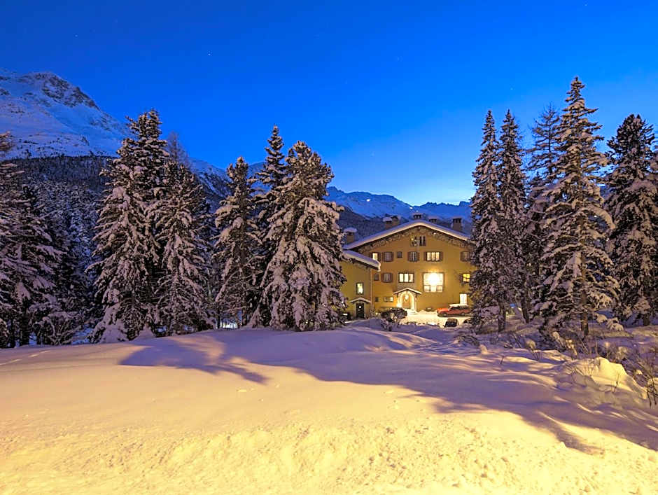 Hotel Chesa Spuondas