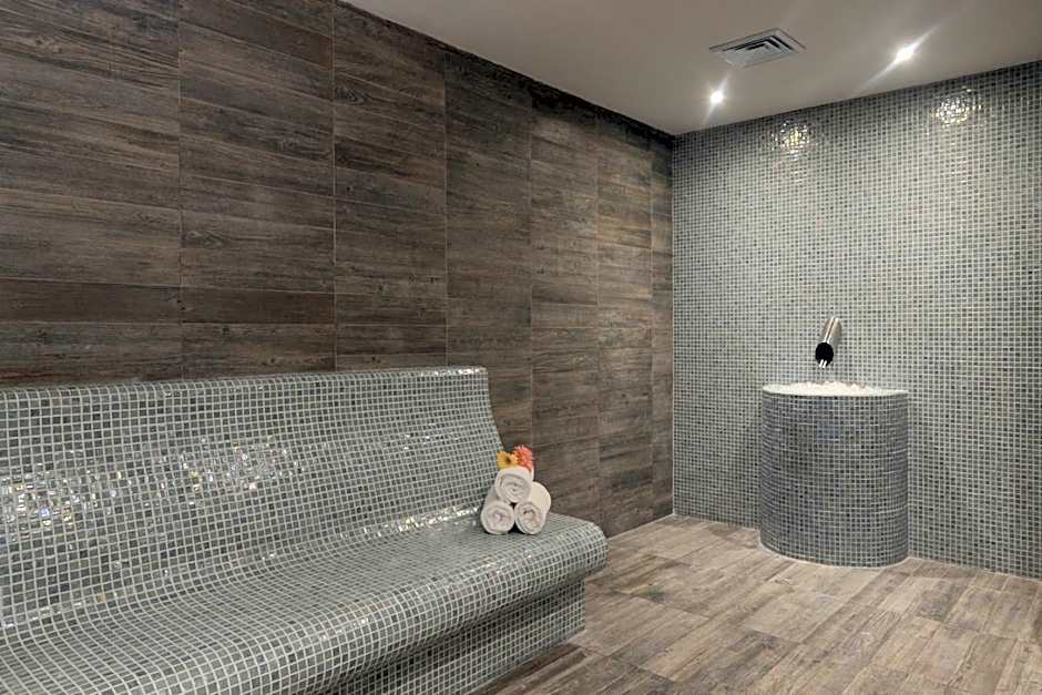 Privilege Aluxes Adults Only