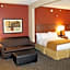 Holiday Inn Express & Suites Paducah West By IHG