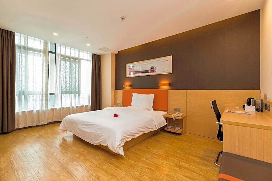 7 Days Premium Chongqing West Station