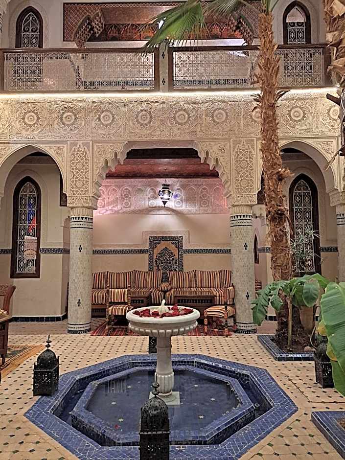 Dar Al Kounouz