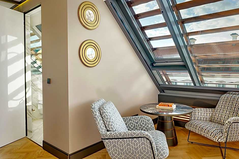 Hotel Verte, Warsaw, Autograph Collection