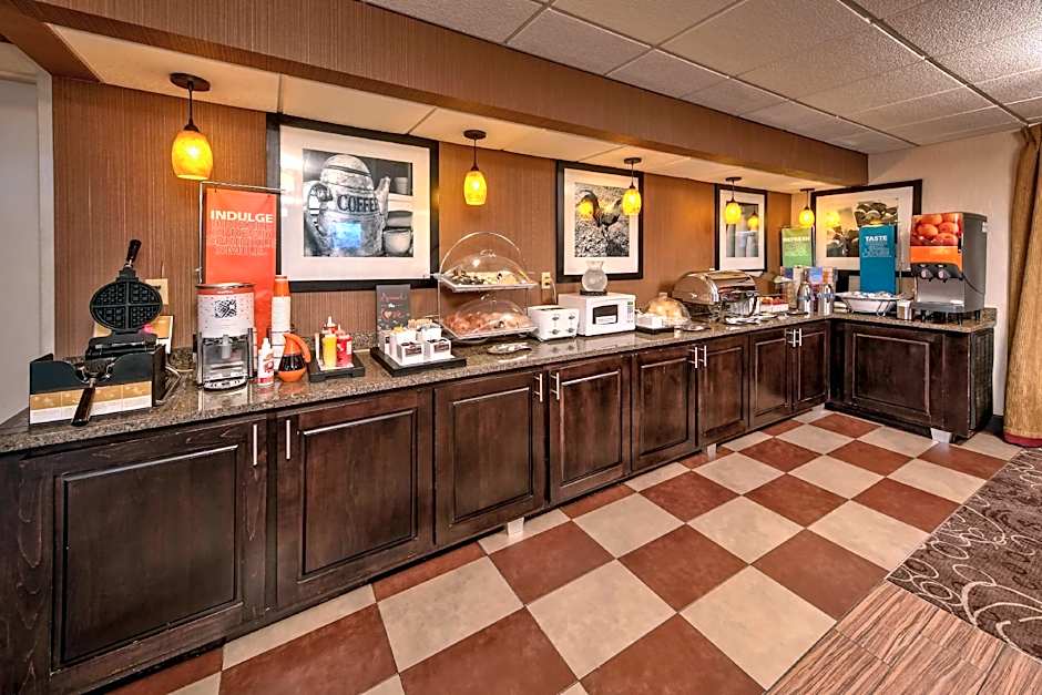 Hampton Inn by Hilton Clarksville