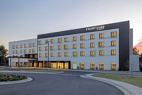 Courtyard by Marriott Southern Pines Aberdeen