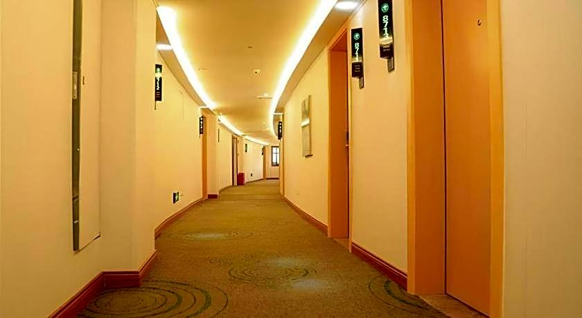 GreenTree Inn Shangrao Yueliangwan Automobile City