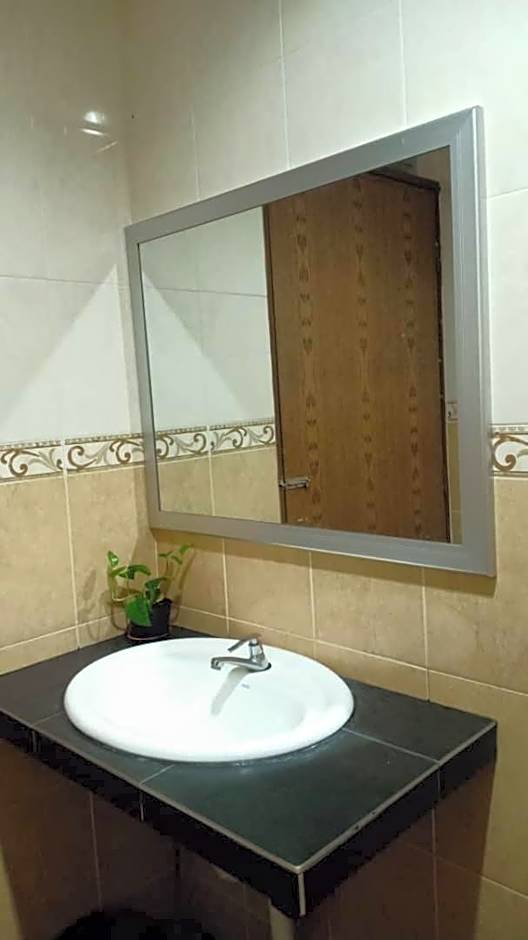 Bee Garden & BB Motel - Alor Setar