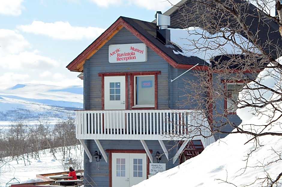 Arctic Polar Holiday Village