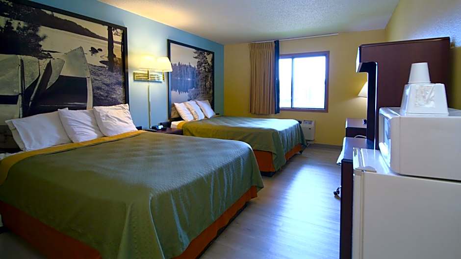 Super 8 by Wyndham Red Wing