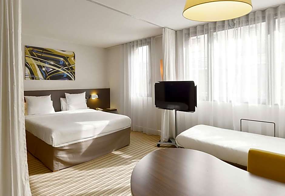 B&B HOTEL Rueil-Malmaison Gare