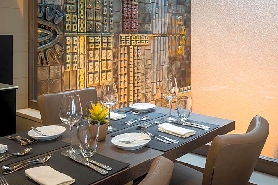 Hotel Dom Henrique - Downtown