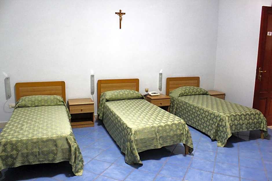 Ancelle Sorrento - Casa d'Accoglienza