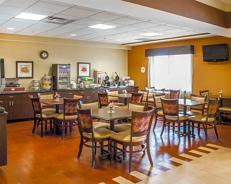 Comfort Suites Lewisburg