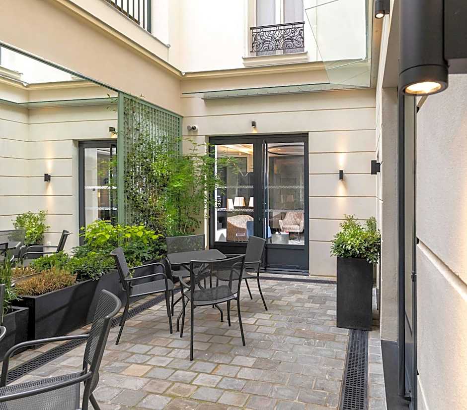 Hotel Montfleuri Champs-Elysées