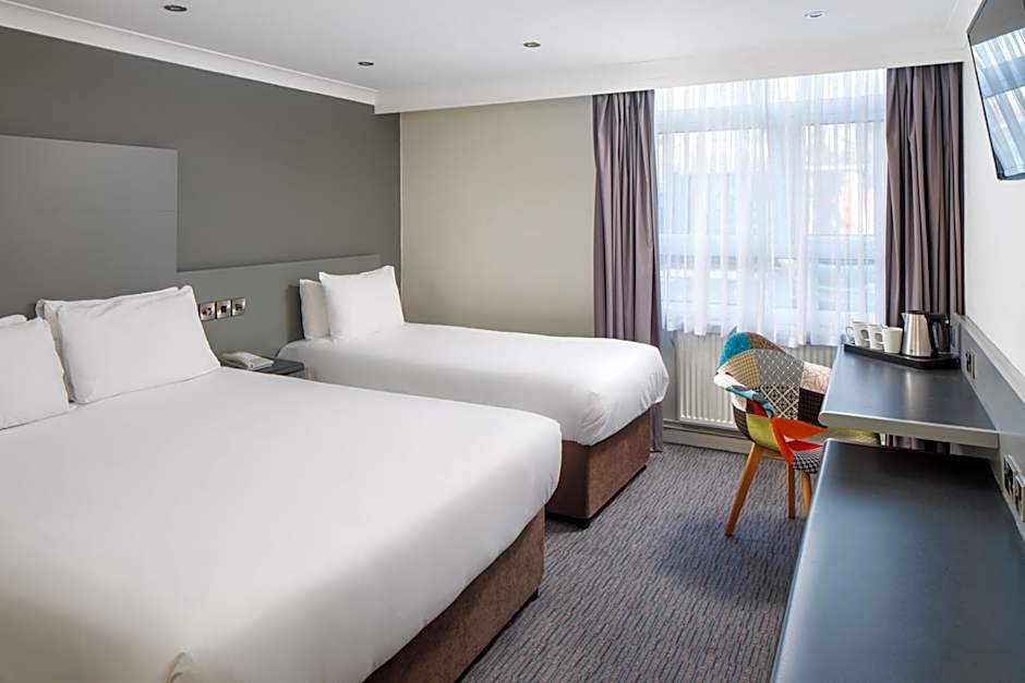 Mercure Chester Abbots Well Hotel