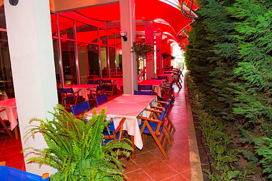 Ivana Palace Hotel