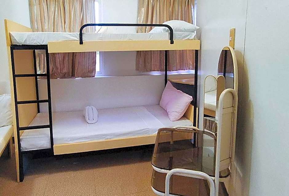 RedDoorz @ Isabelle Tourist Hotel Hinatuan