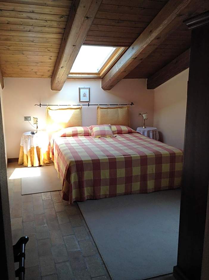 Casa Tentoni - Guest House