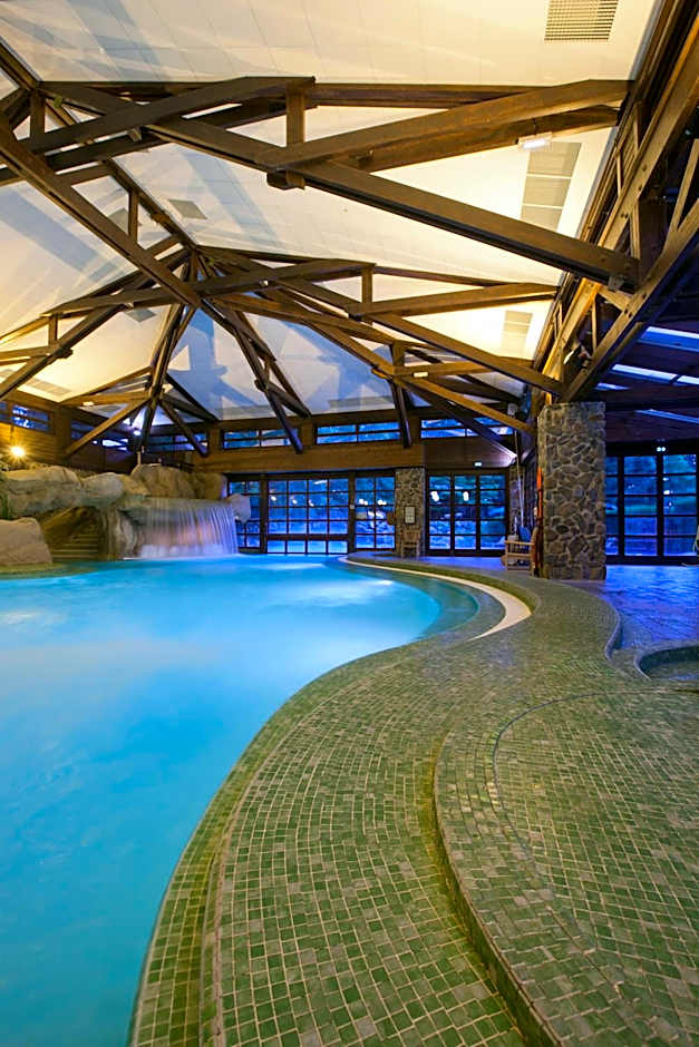 Disney's Sequoia Lodge®