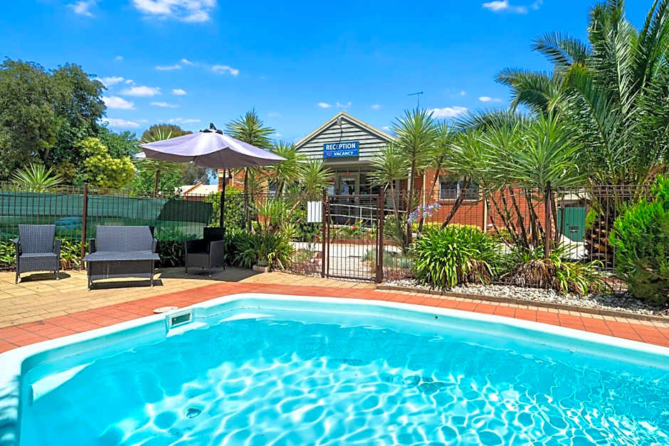 Comfort Inn Coach & Bushmans