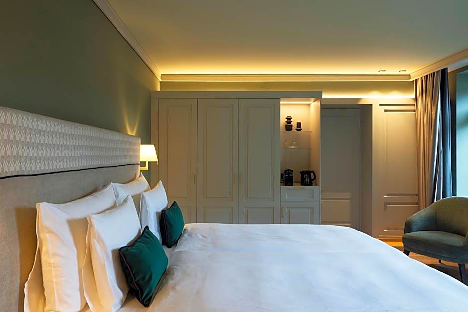 Cresta Palace Celerina St Moritz active-in and experience-out