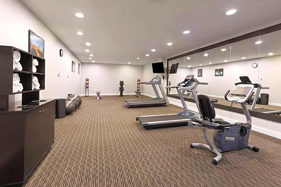 Wyndham Garden Norfolk Downtown