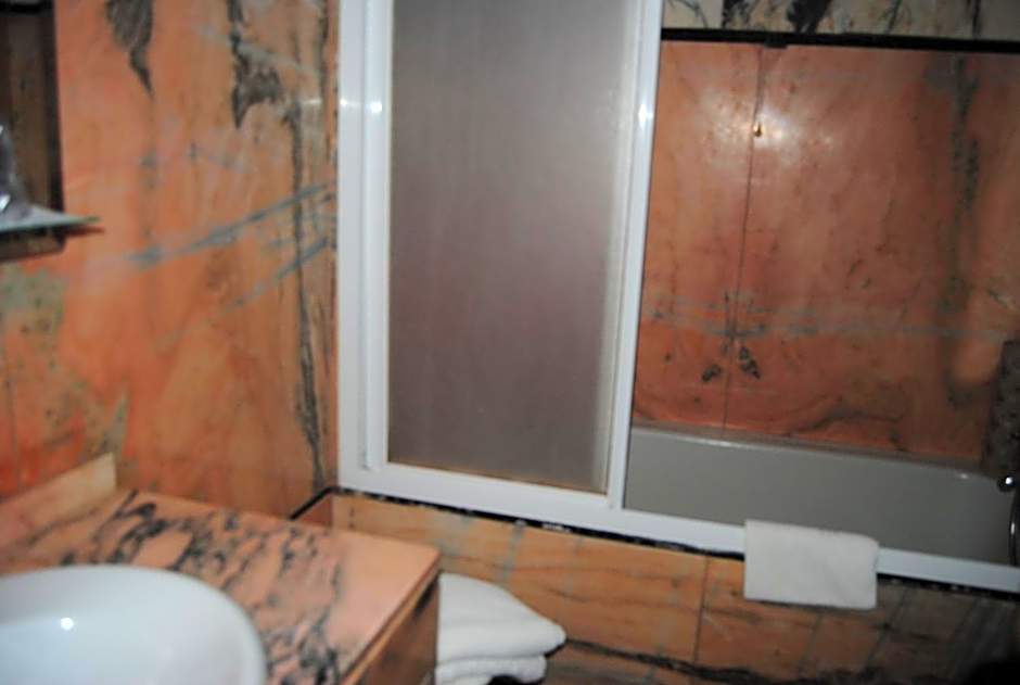 Hotel Peninsular- Porto