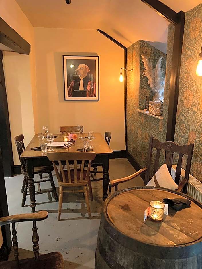 The Old Smithy Inn