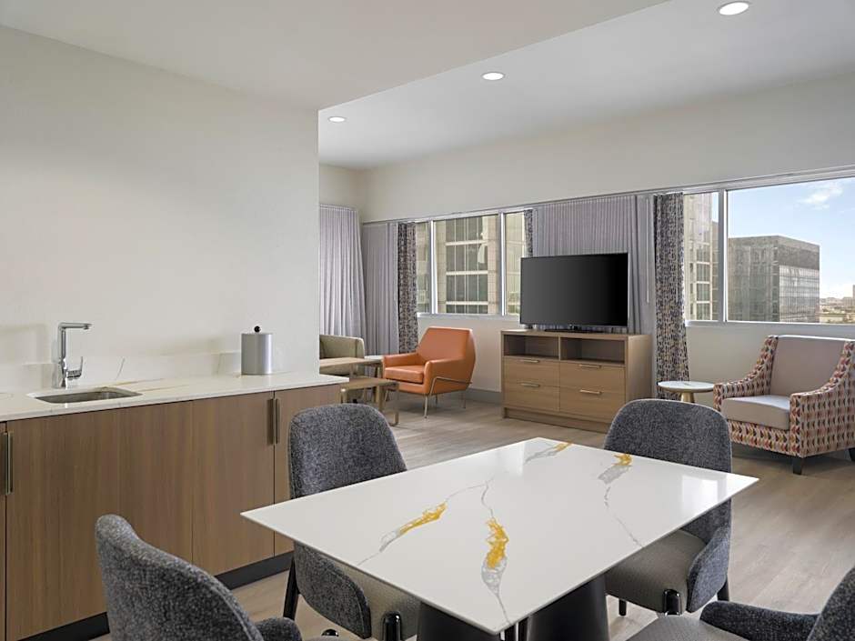 Fairfield by Marriott Inn & Suites Houston Downtown