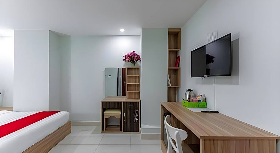 Cherry Hotel and Apartment