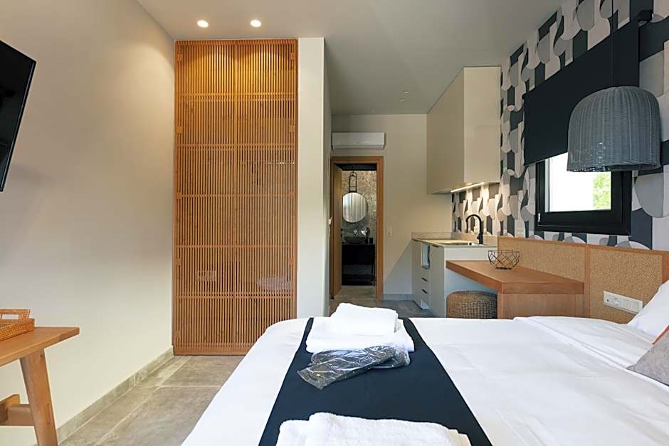 Chapter 02 Gallery Suites