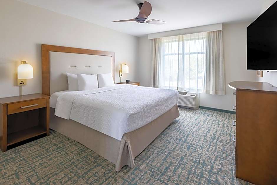 Homewood Suites by Hilton Syracuse - Carrier Circle