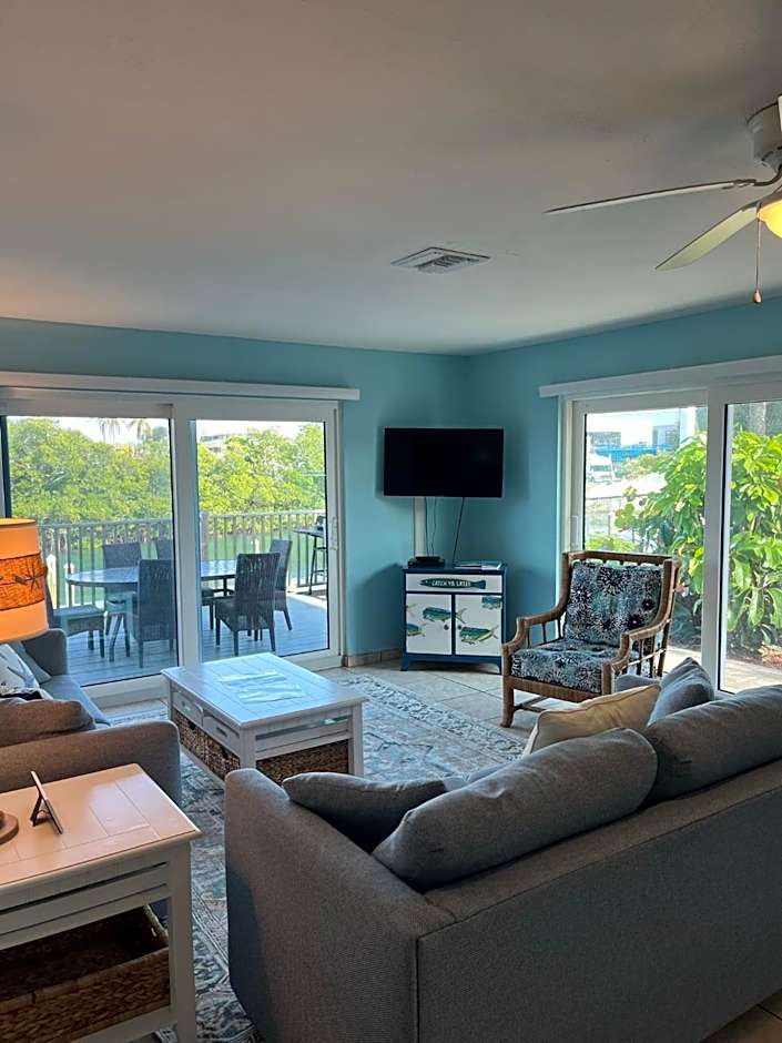 A Beach Retreat on Casey Key