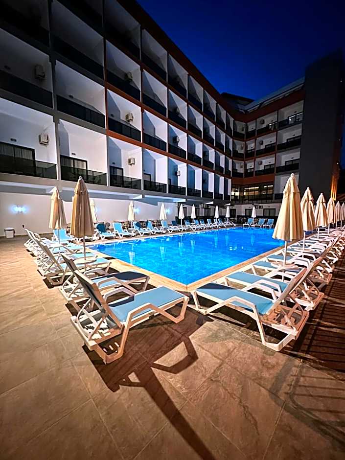 SiDE GOLDEN ROCK HOTEL&SPA