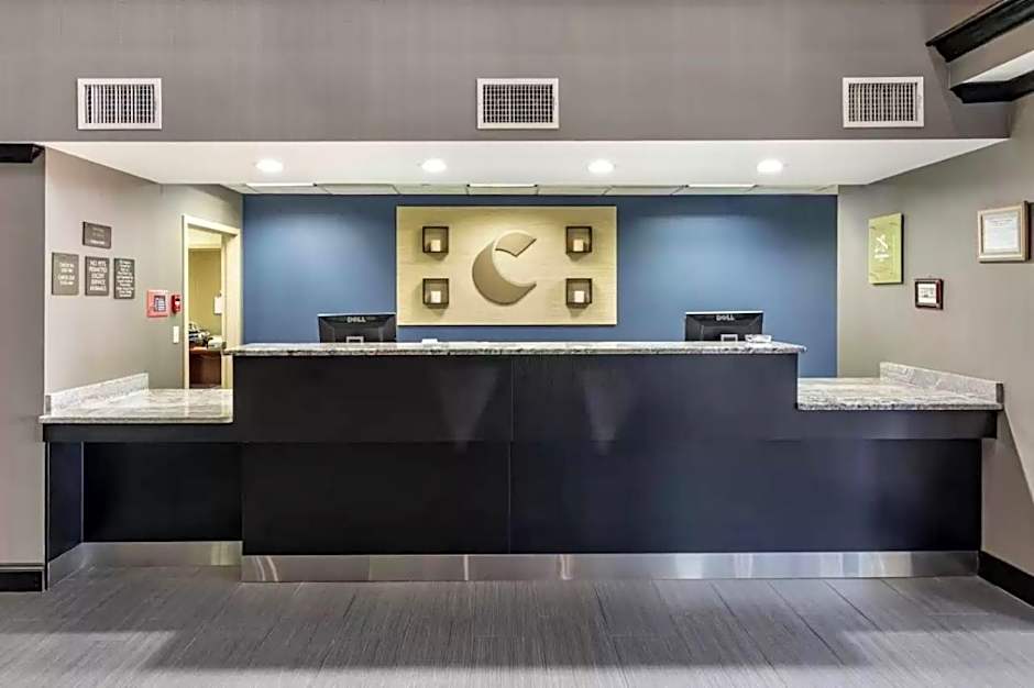 Comfort Inn & Suites Pauls Valley - City Lake