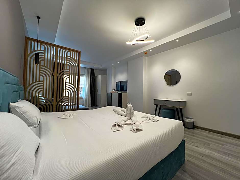 Onyx Pyramids Boutique Hotel