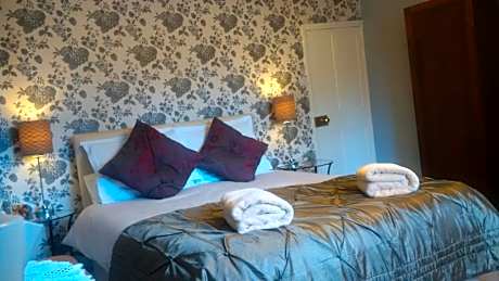 Family Room with Shower