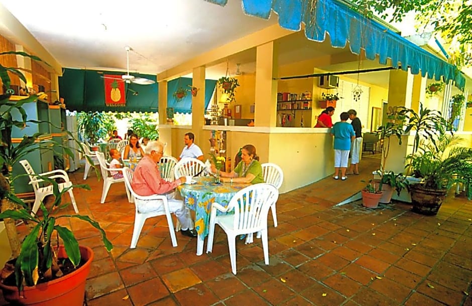 Casa del Caribe Inn