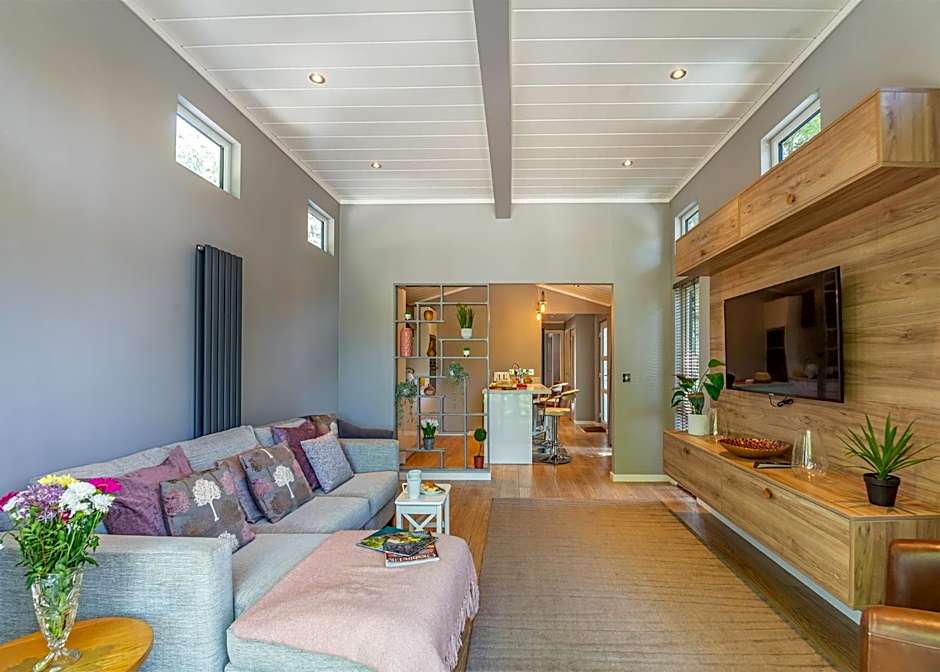 Ogwen Bank Caravan And Lodge Park