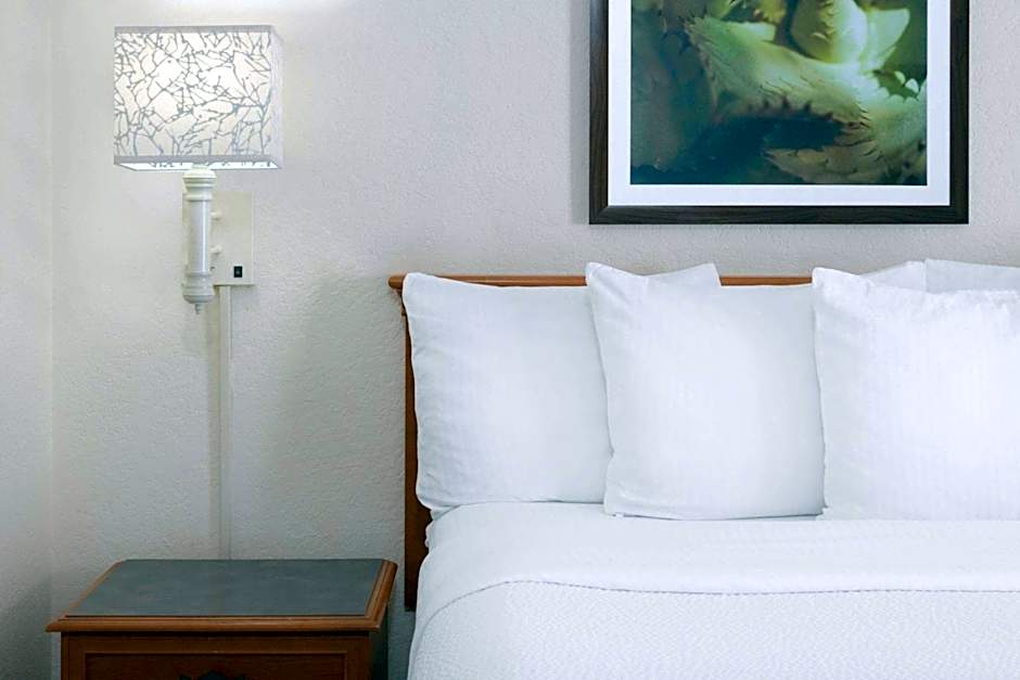 La Quinta East Deerfield Beach - Boca Raton