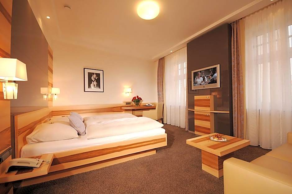 Hotel Torbraeu