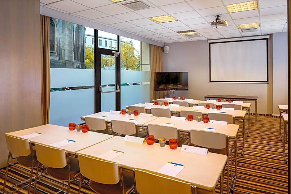 ibis Brussels City Centre