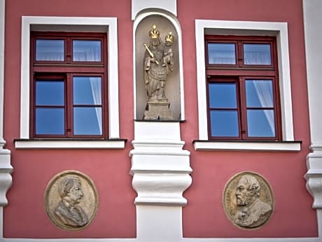 Hotel La Fresca