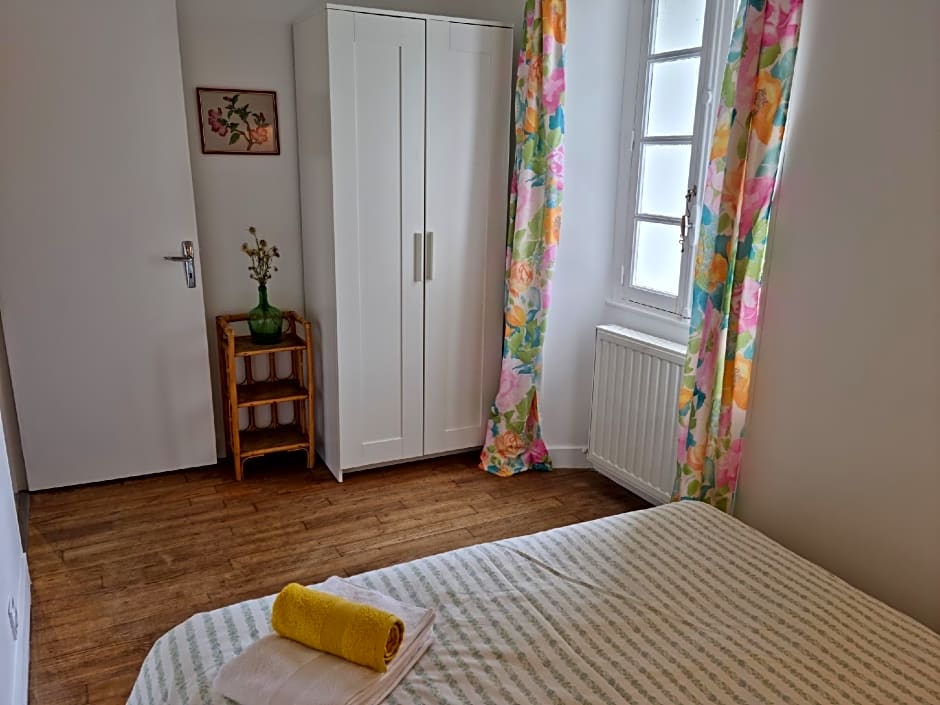 Grande maison escapade au bord de la rivière