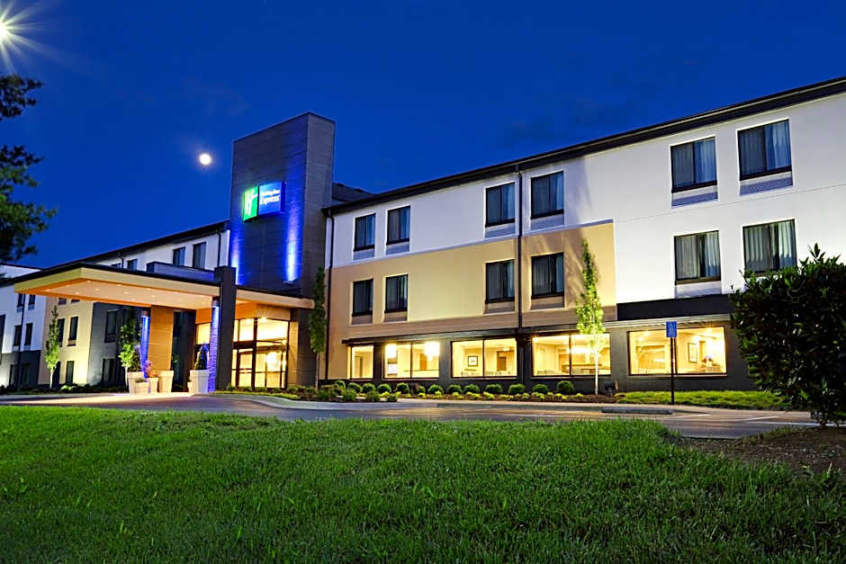 Holiday Inn Express Brentwood-South Cool Springs By IHG
