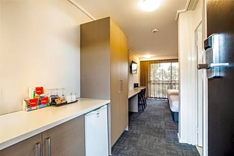 Studio Queen and Single