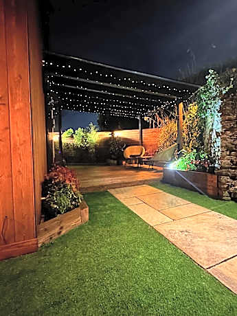 The Cottage Hideout