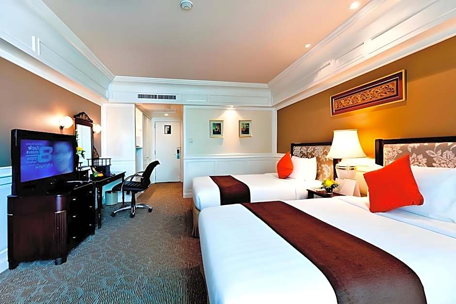 Royal Princess Larn Luang Hotel