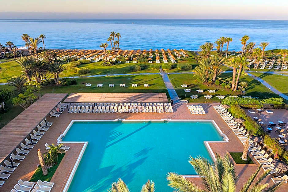 Impressive Playa Granada Golf